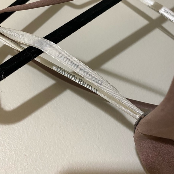 David’s Bridal Dress Style F12256 - Picture 8 of 11